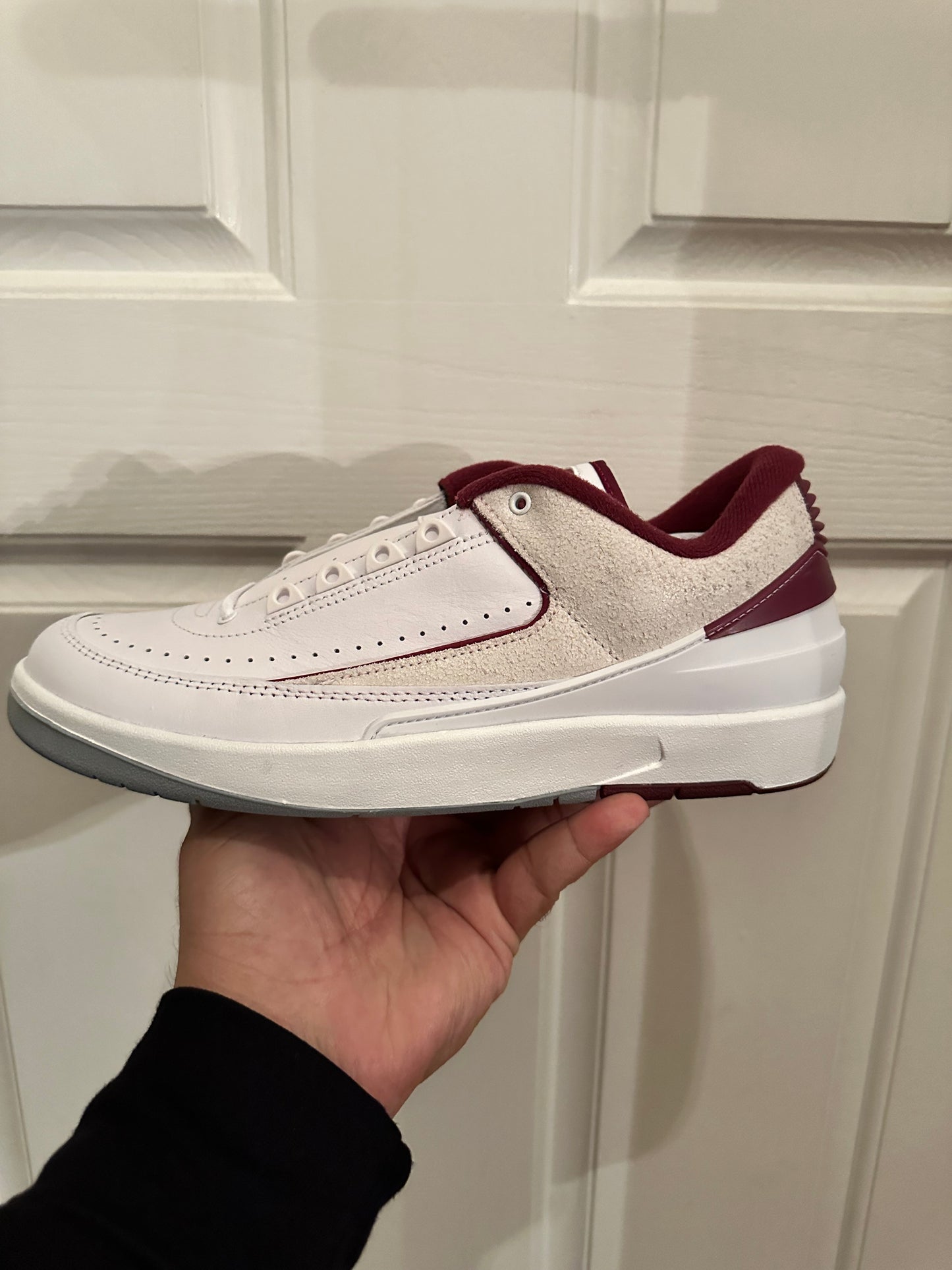 Jordan 2 Bordeaux Sz 10M