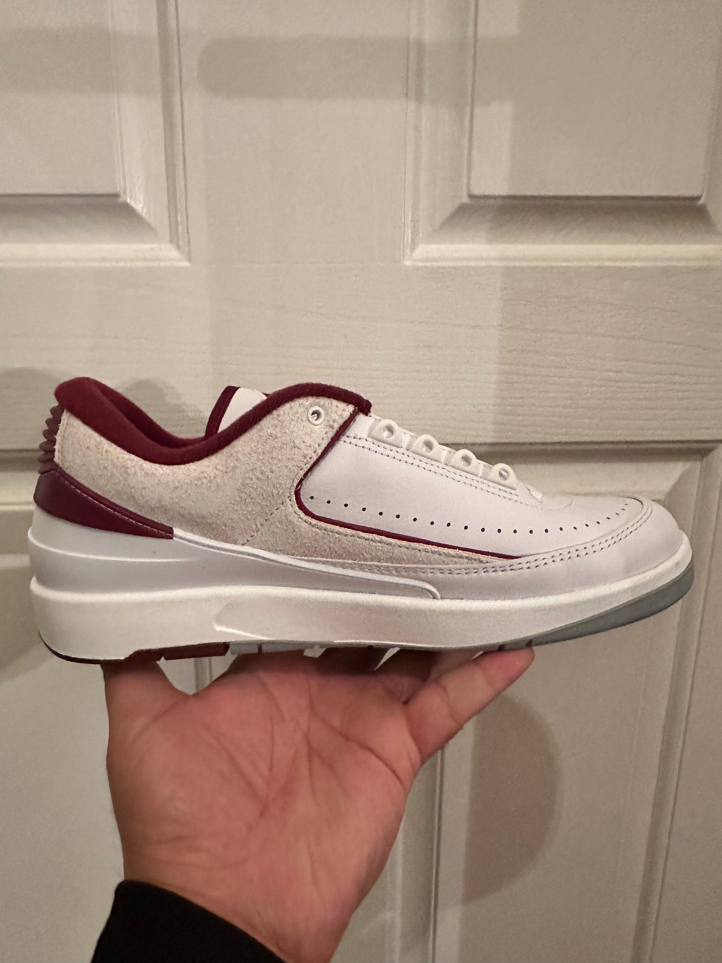 Jordan 2 Bordeaux Sz 10M