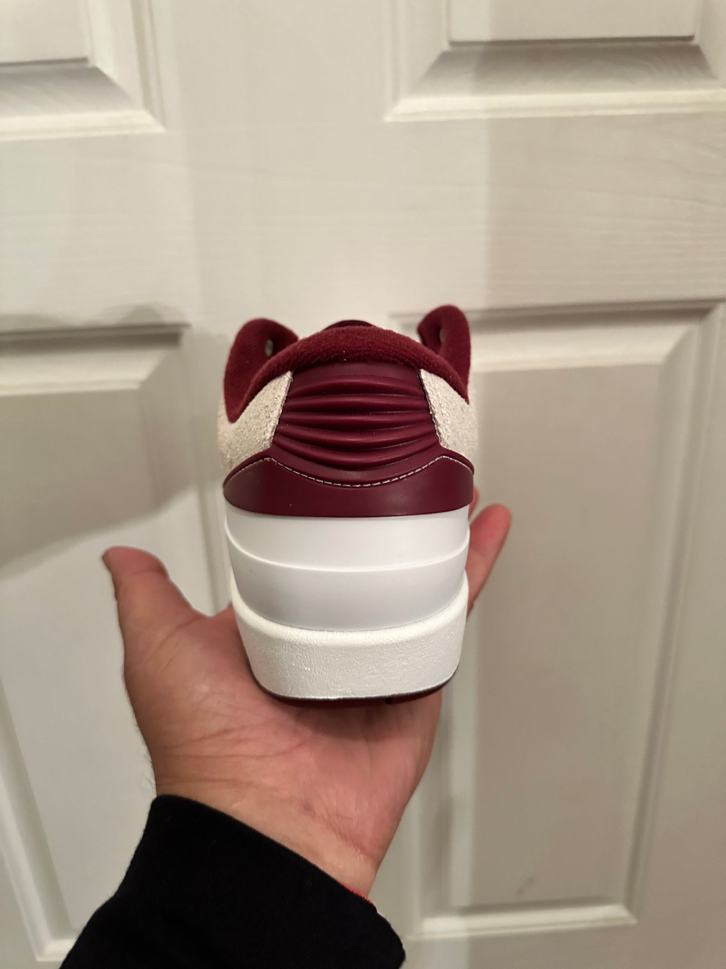 Jordan 2 Bordeaux Sz 10M