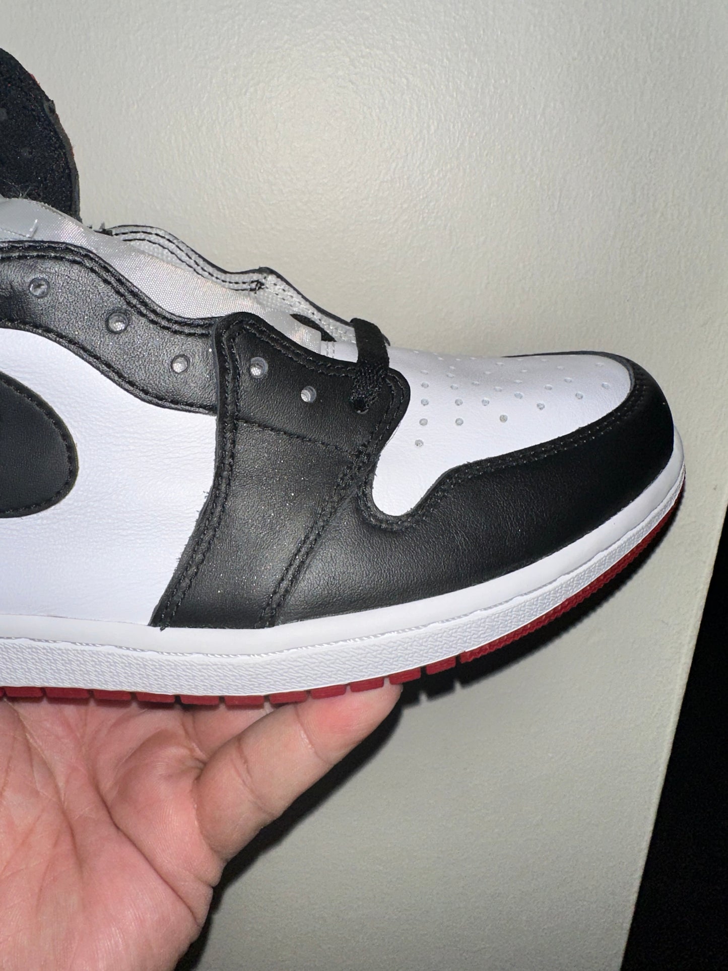 Jordan 1 Black Toe Sz 10M